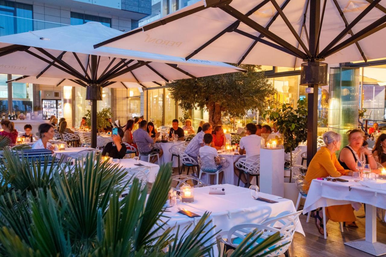 Opera Hotel