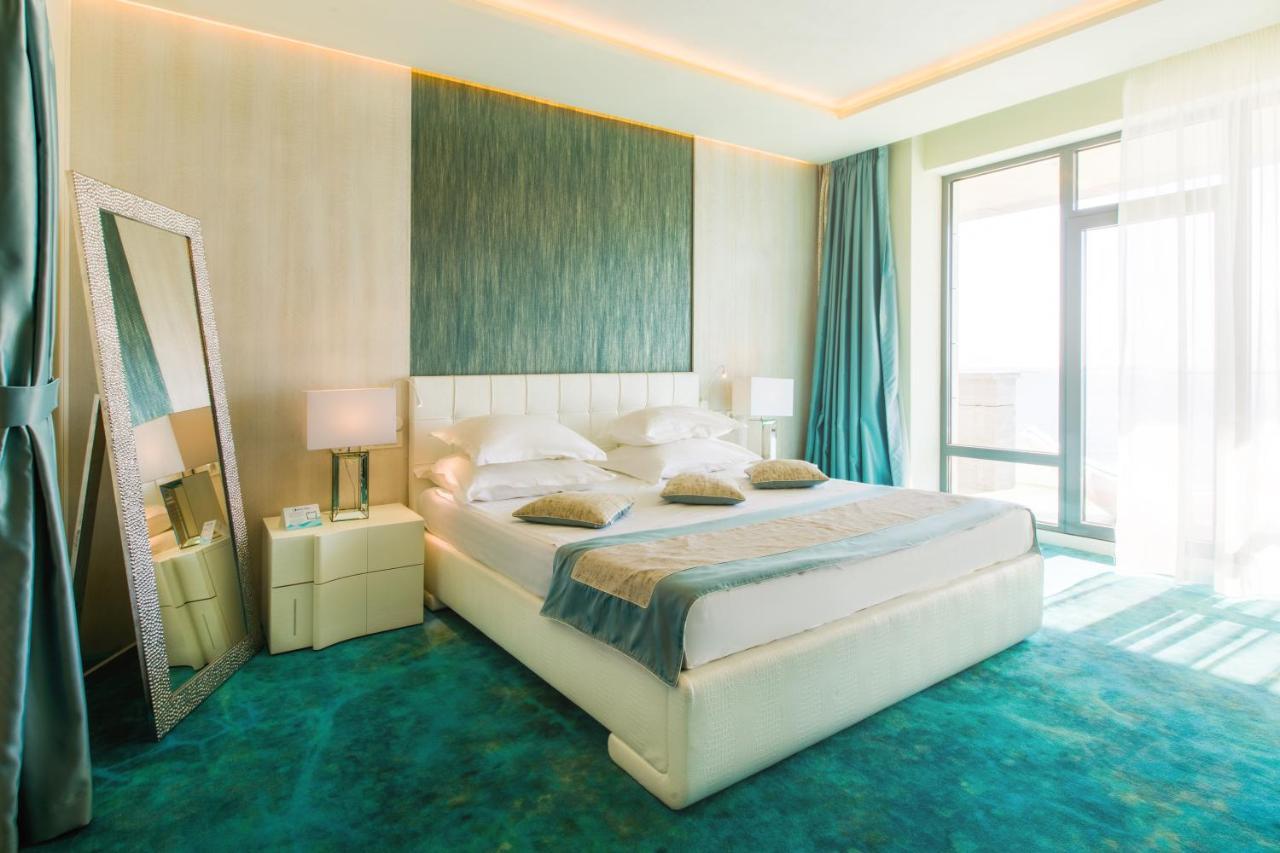 Opera Mamaia