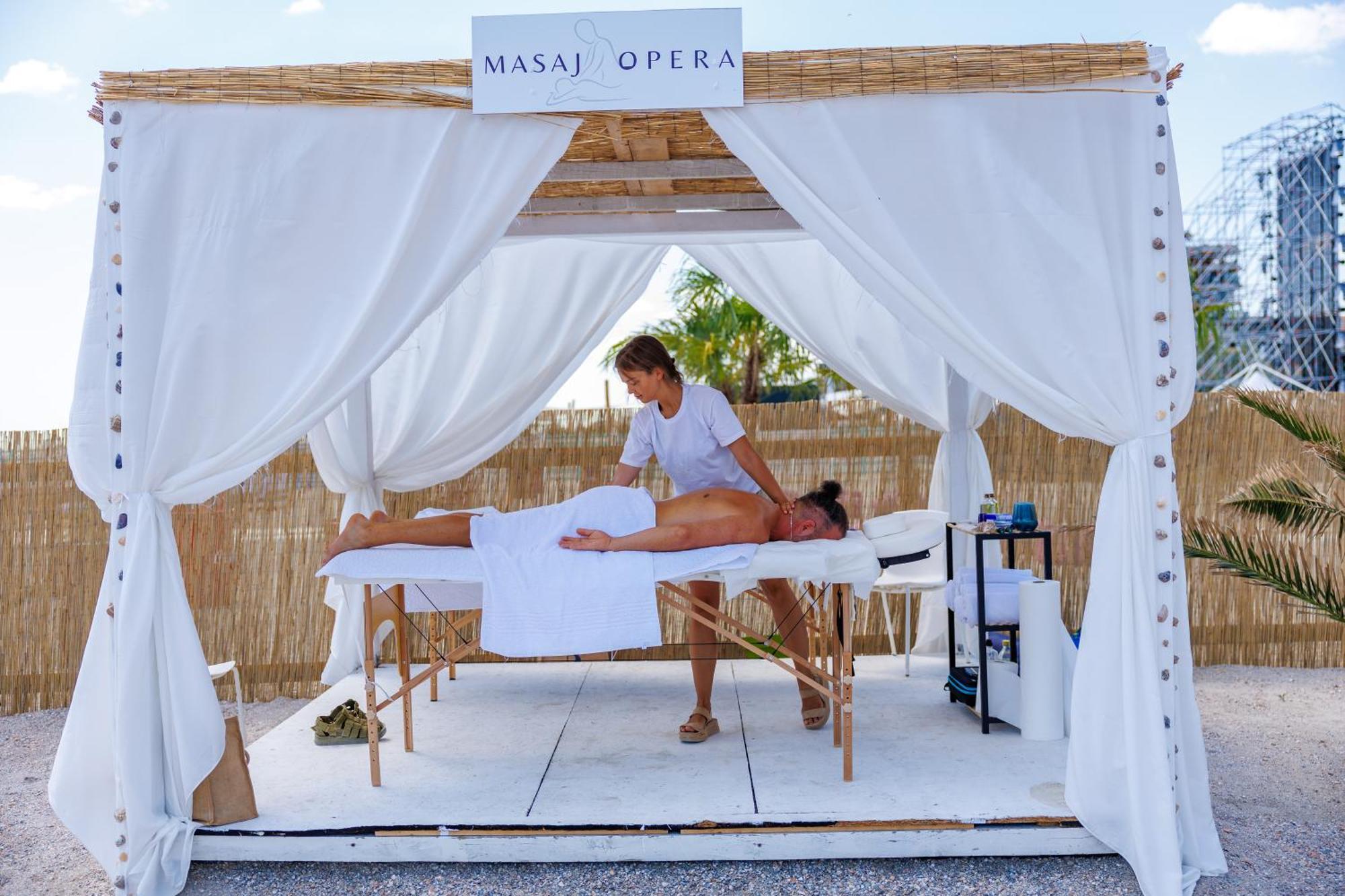 Opera 4* Mamaia